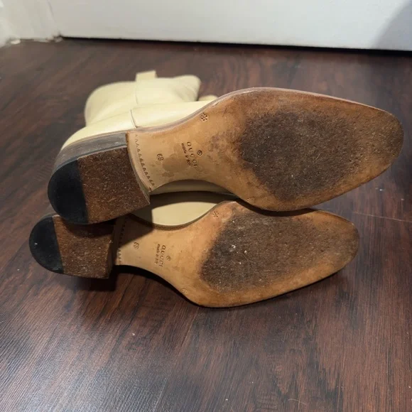Gucci Women’s Leather Pull On Elegant Beige Boots Sz 8